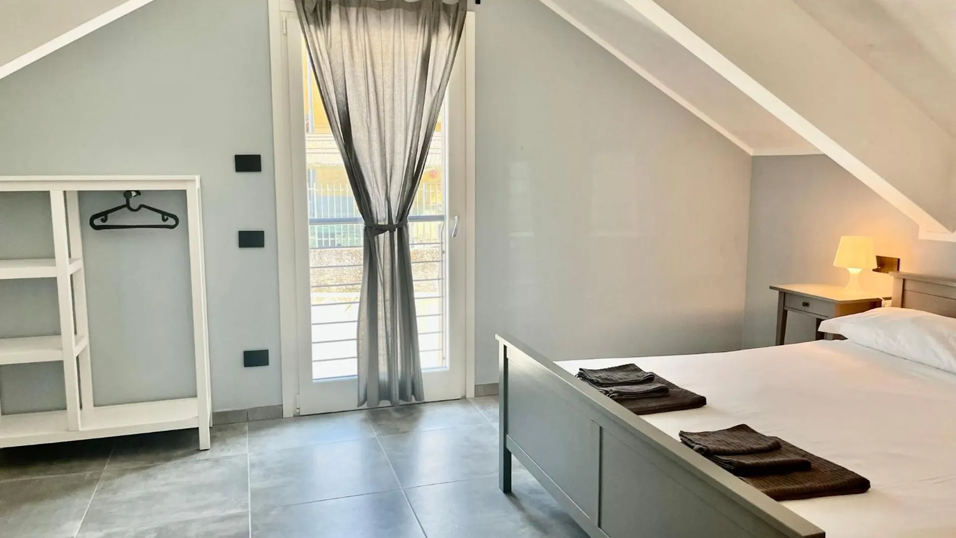 Villa Tivano, Vista Mozzafiato Colico Italy