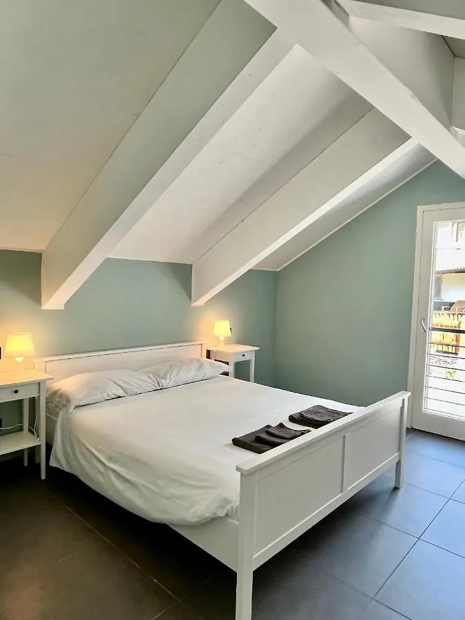 Villa Tivano, Vista Mozzafiato Colico