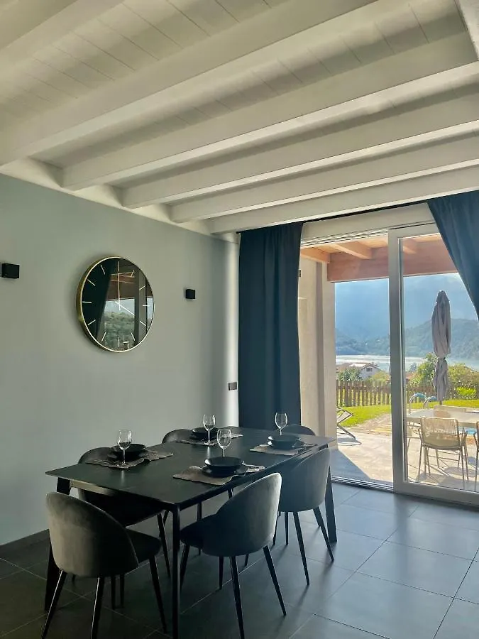 Villa Tivano, Vista Mozzafiato Colico