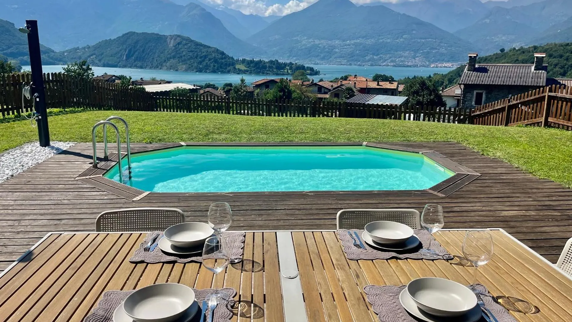 Villa Tivano, Vista Mozzafiato Colico
