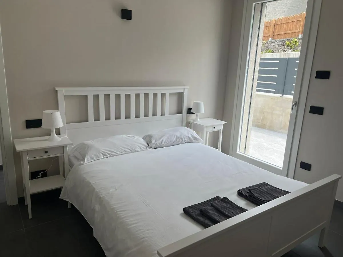 Villa Tivano, Vista Mozzafiato Colico