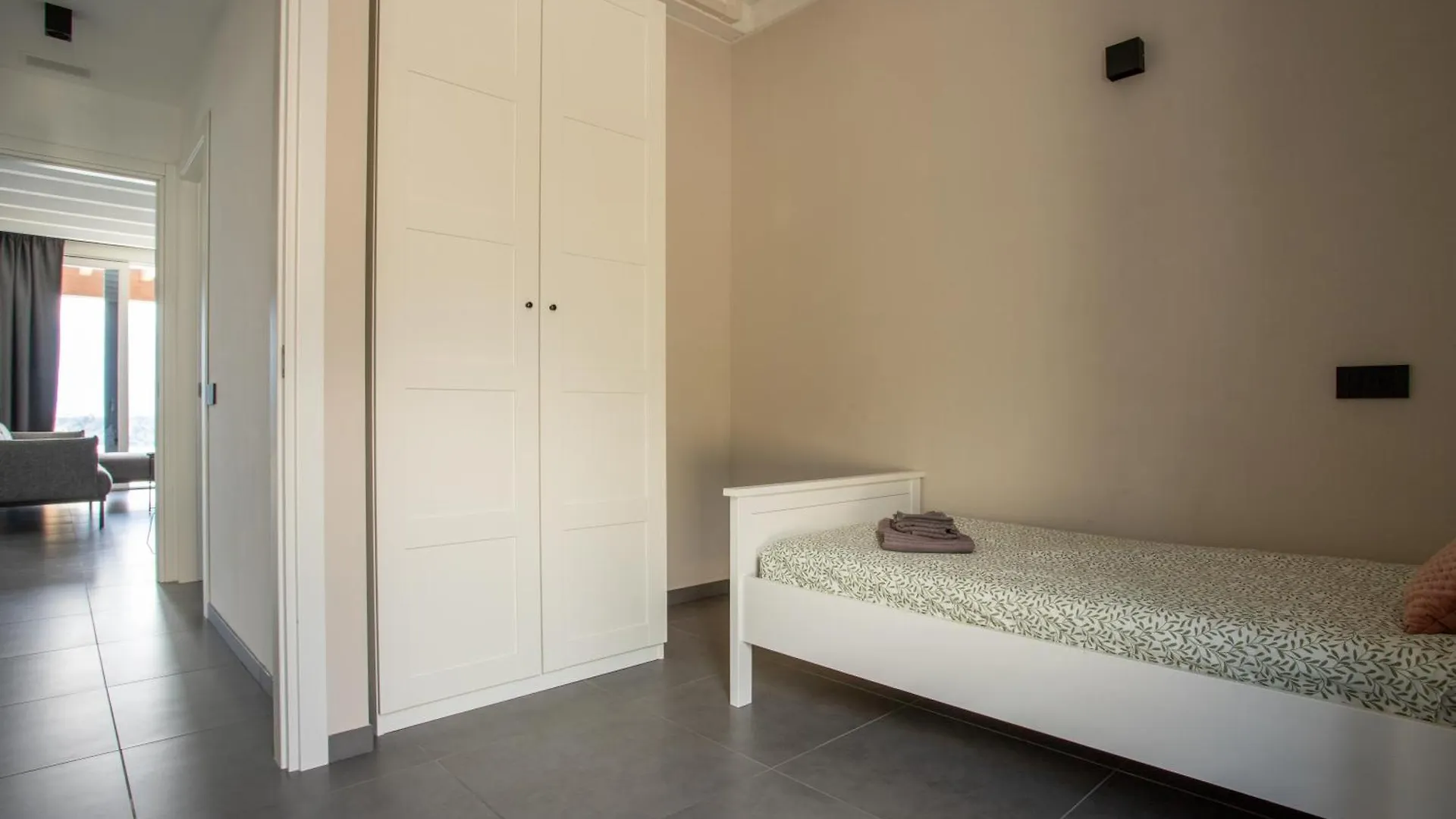 Villa Tivano, Vista Mozzafiato Colico